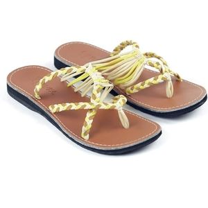 ➕Plaka Sandals➕ tan and yellow